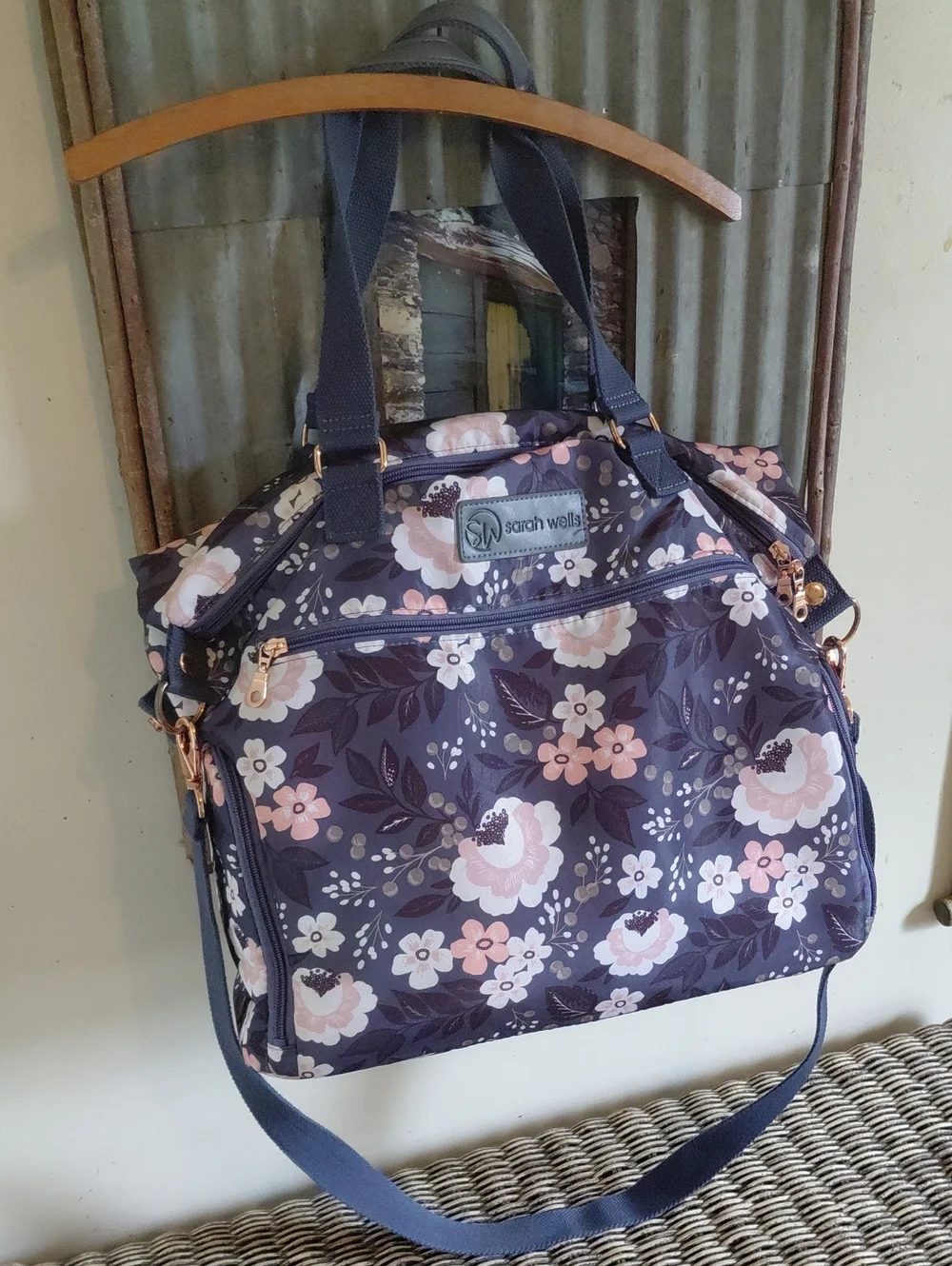Sarah Wells Lizzy 'Le Floral' Bag